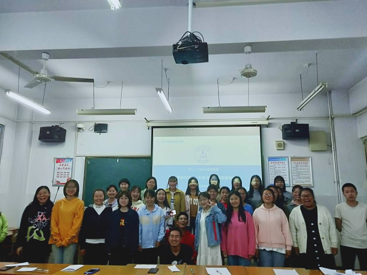 Cache_3ce5f82e8db28c0a..jpg Cache_3ce5f82e8db28c0a..jpg